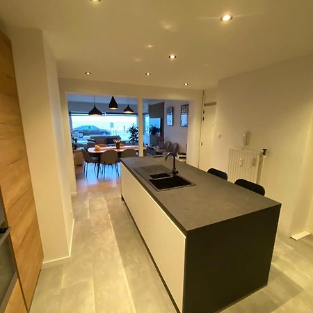 Spacious Apartment With Sea View Οστένδη Εξωτερικό φωτογραφία