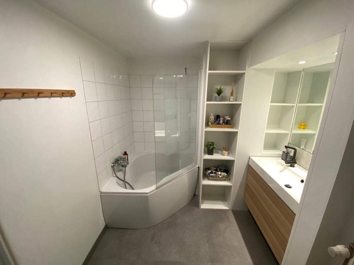 Spacious Apartment With Sea View Οστένδη Εξωτερικό φωτογραφία